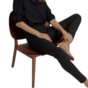 NWT EVERLANE Skinny Mid Rise Black Jeans